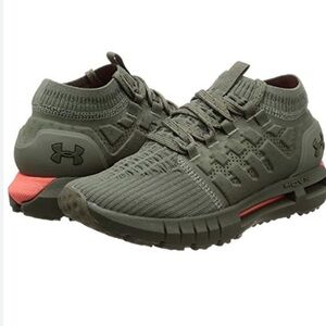 Under Armour Hovr PhantomRunning Shoe size 5.5y